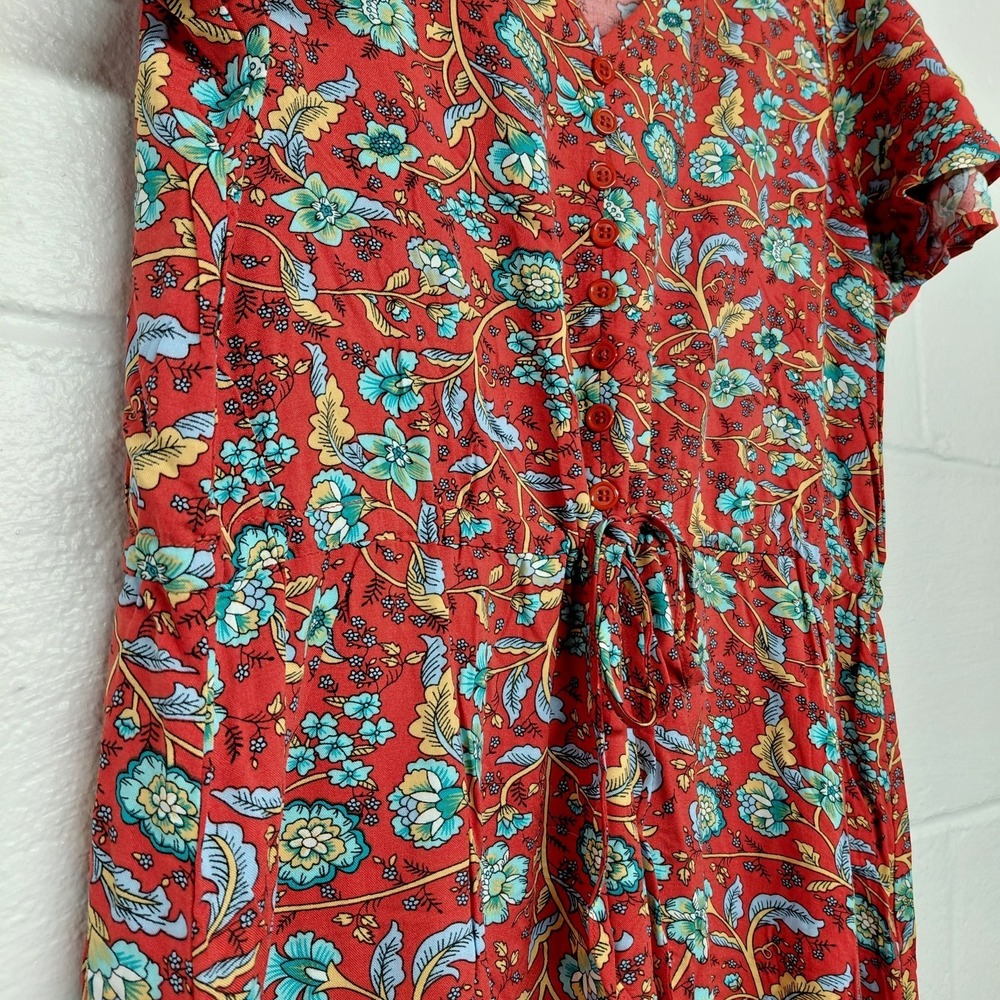 Temofon Womens Red Floral V-neckline Dress Size Medium Light Resort Holiday Chic - Picture 5 of 16
